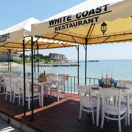 White Coast Apartamento