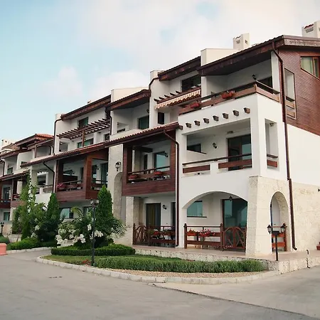 White Coast Kavarna